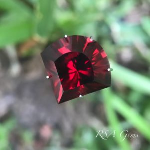Malawi garnet, colored gemstones